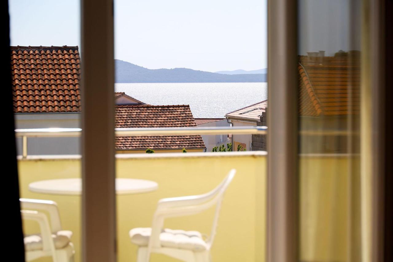 The Florens Residence Near The Beach With The Pool, Bbq And Kids Playground, Zadar Diklo Εξωτερικό φωτογραφία