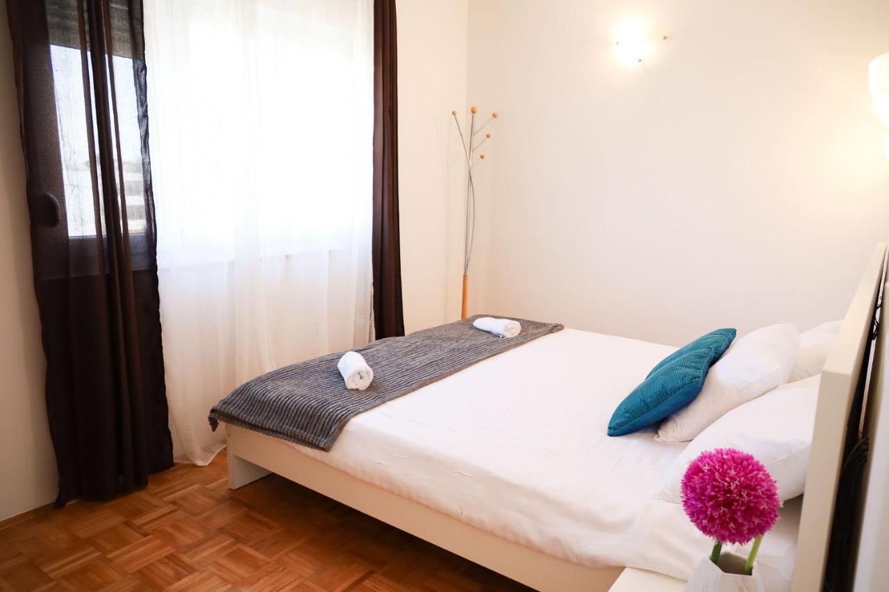 The Florens Residence Near The Beach With The Pool, Bbq And Kids Playground, Zadar Diklo Εξωτερικό φωτογραφία