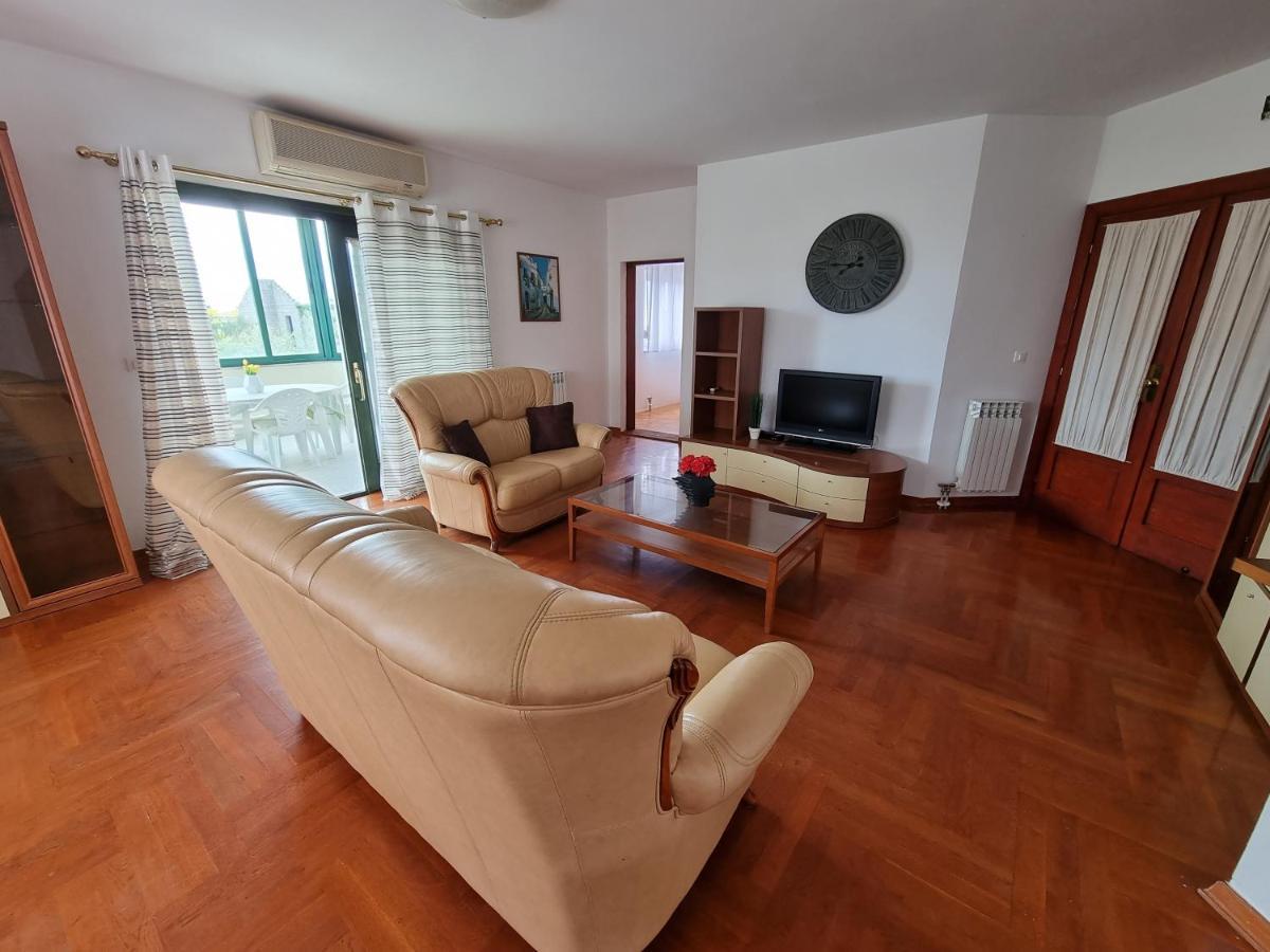 The Florens Residence Near The Beach With The Pool, Bbq And Kids Playground, Zadar Diklo Εξωτερικό φωτογραφία
