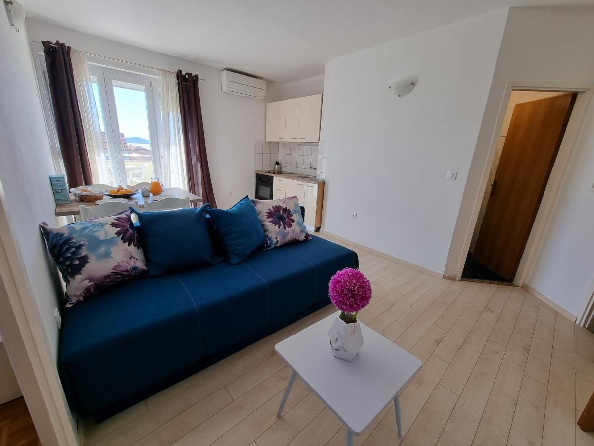 The Florens Residence Near The Beach With The Pool, Bbq And Kids Playground, Zadar Diklo Εξωτερικό φωτογραφία